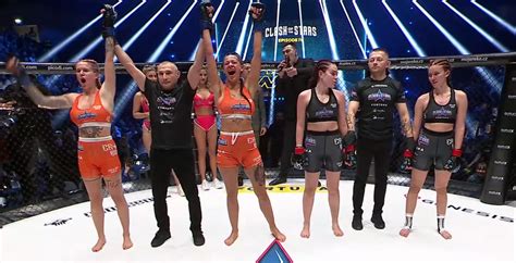 karina pedro flashes crowd|LowKick MMA